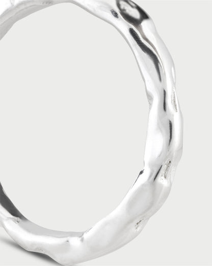 The Whirling Beauty Ring